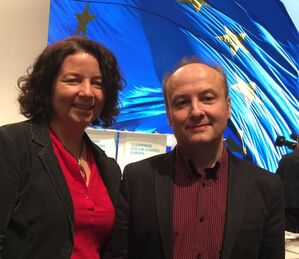 Ruth Müller und Harald Unfried auf dem Bundesparteitag in Berlin